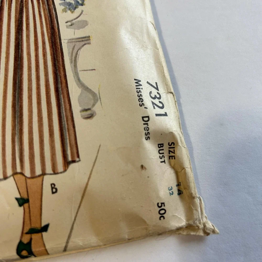McCalls Vintage 1940's Pattern #7321 Misses Dress Size‎ 14 Bust 32